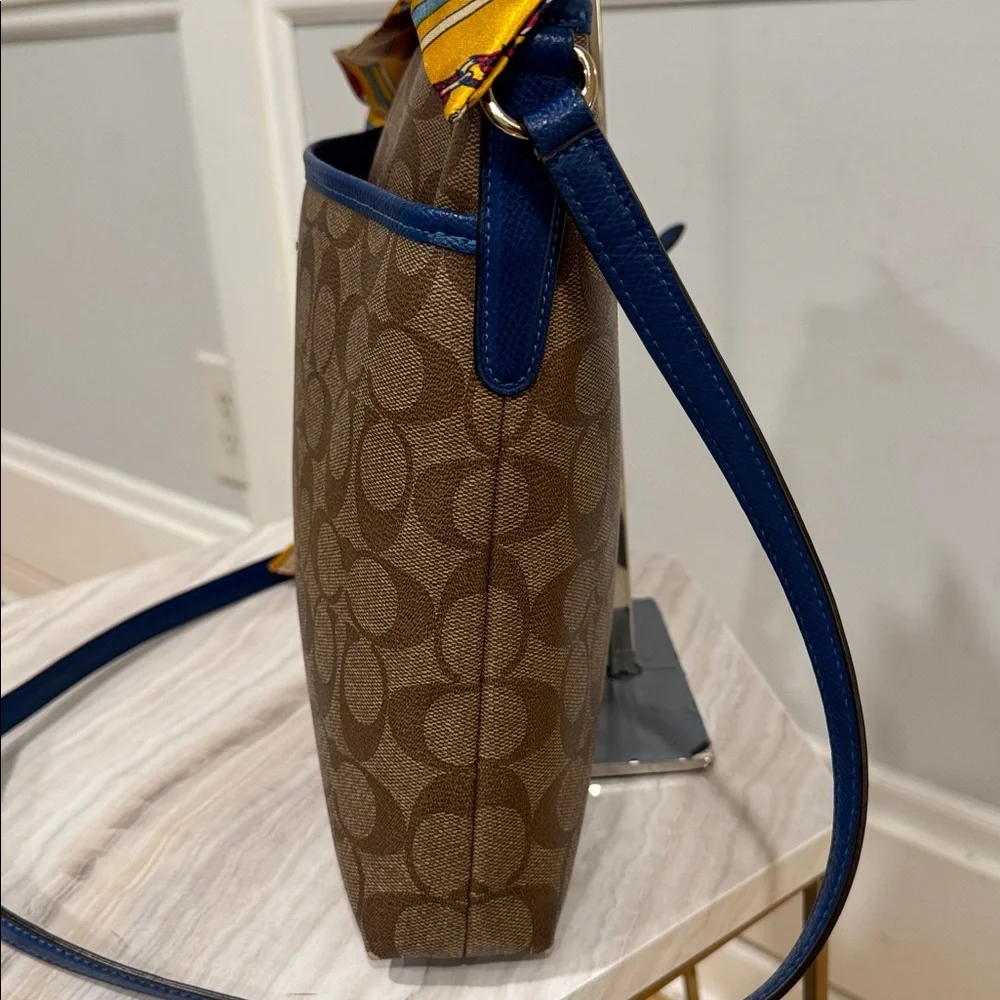 Coach File Bag Signature Blue Brown Crossbody - Picture 6 of 17